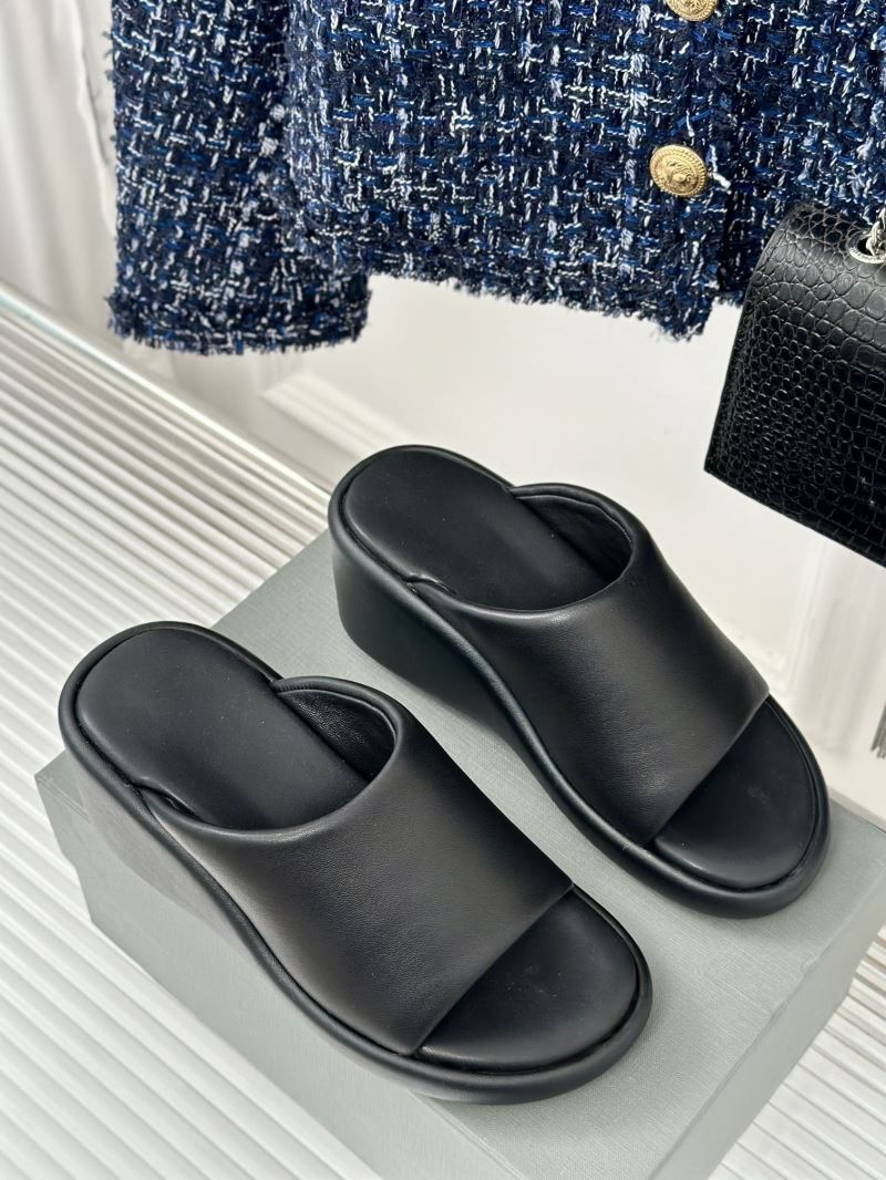 Balenciaga Slippers